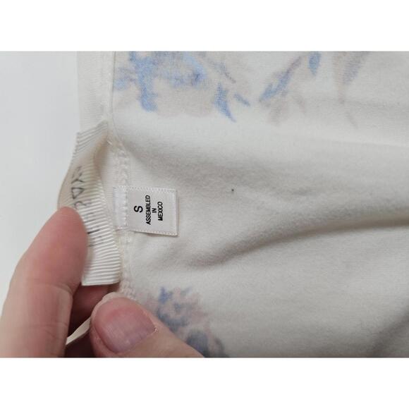 Floral Ruffle Button-Front Top - Picture 8 of 11